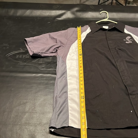 Shelby Mustang with Carrell Shelby Name on sleeve size 2x - Picture 8 of 9